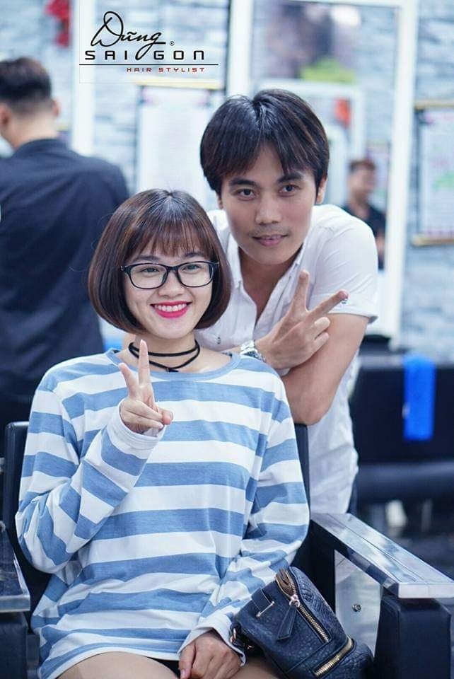 Nụ cười Dịch Vụ