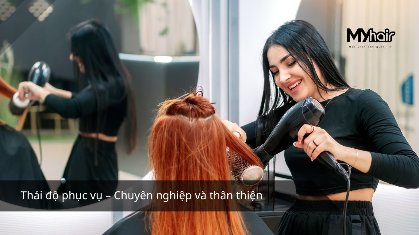 Thái độ phục vụ – Chuyên nghiệp và thân thiện