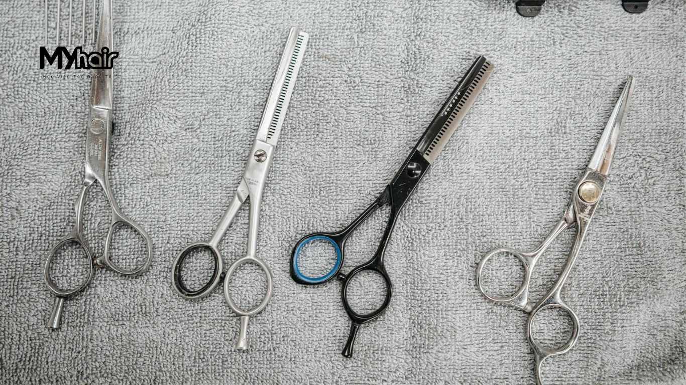 Những công cụ được cung cấp khi học nghề tóc miễn phí – Kiến thức chuyên môn và giáo trình học nghề tóc miễn phí