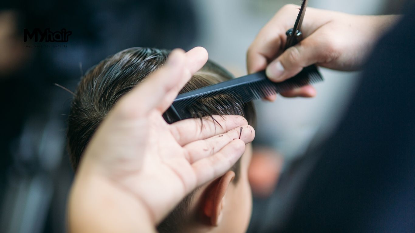 Học cắt tóc nam (Barber) 2026 – Lộ trình học Barber chuẩn từ số 0: 4 giai đoạn để ra nghề vững