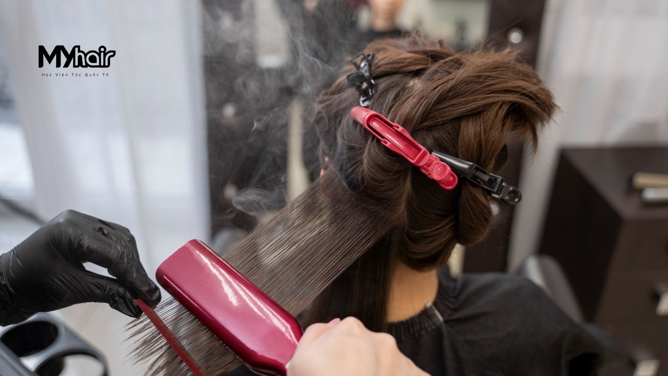 Những yếu tố ẩn giấu làm thay đổi giá ép tóc và duỗi tóc tại salon
